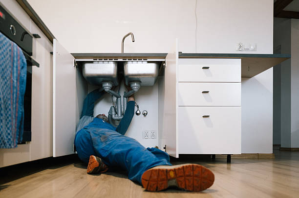 Professional Leak Detection technician working in Scottville, NC